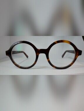 Groove. Thick Round Tortoiseshell Women’s Eyeglasses - Brown.